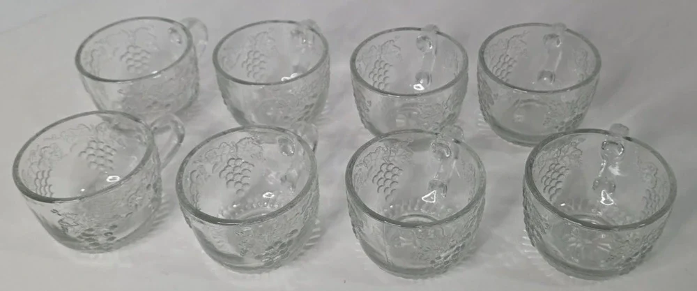 Vintage Anchor Hocking Grape Leaf Clear Glass Punch Cups Set of 8 USA